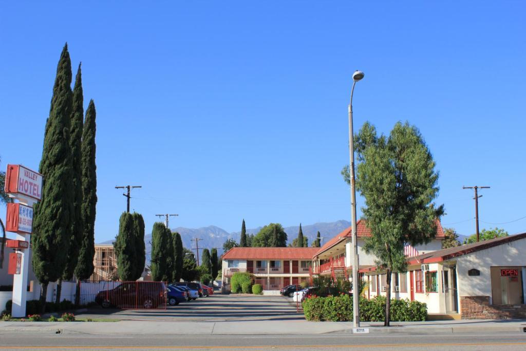 Valley Hotel Rosemead Exteriör bild